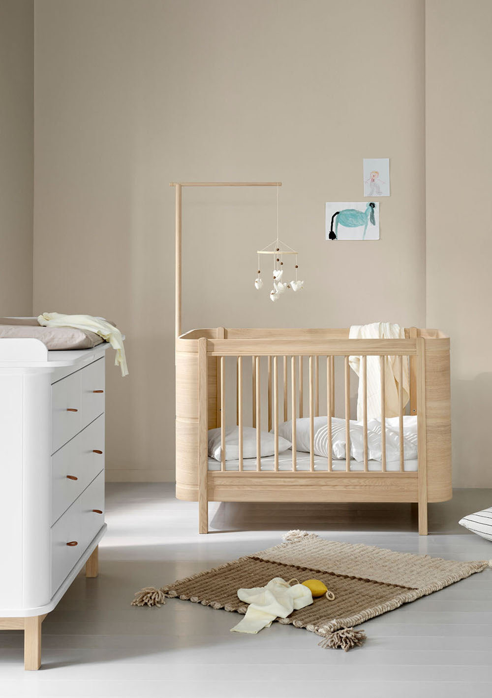 'Wood' Mini+ Babybett Eiche