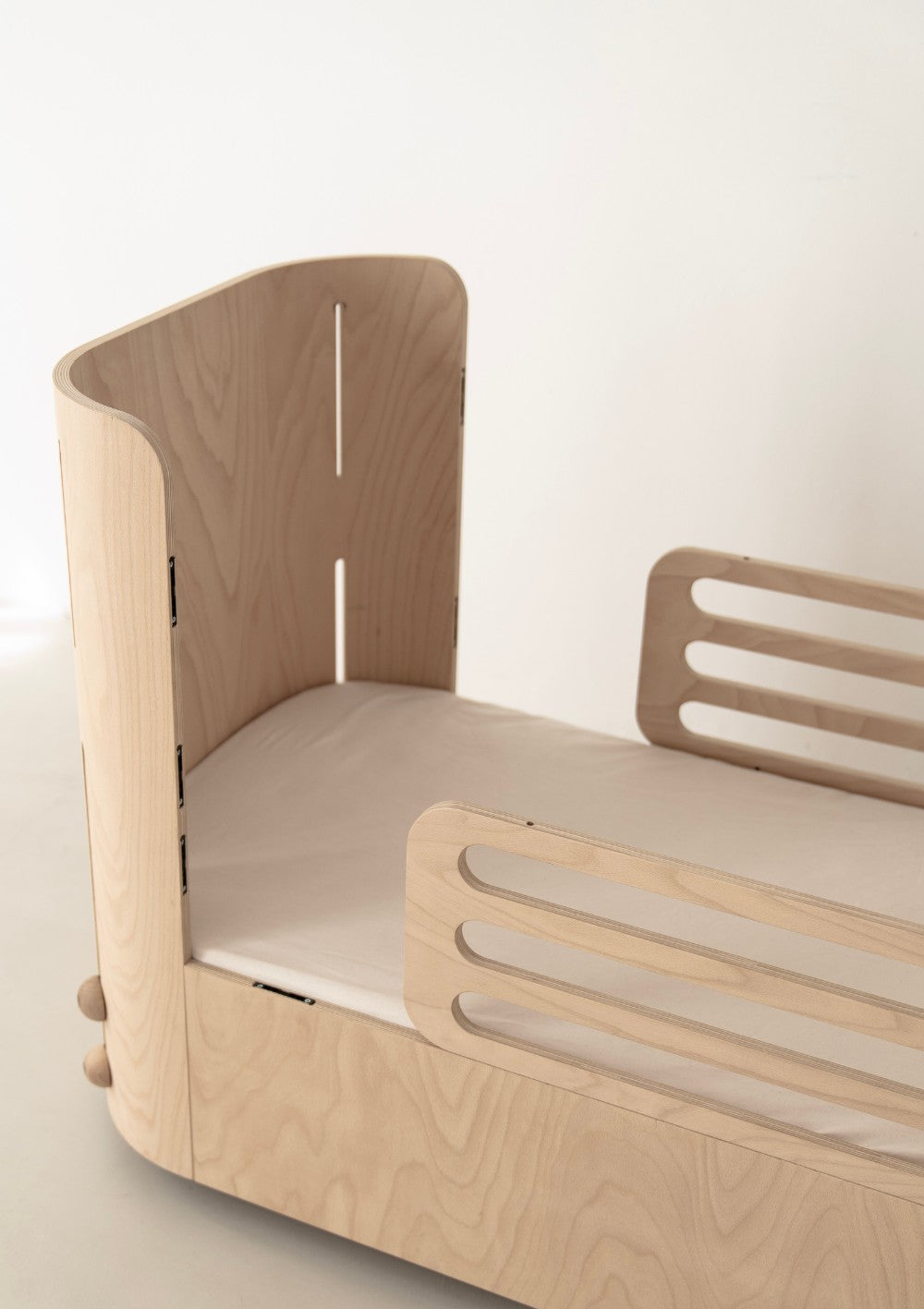 Nani Berlin 4-in-1 mitwachsendes Babybett