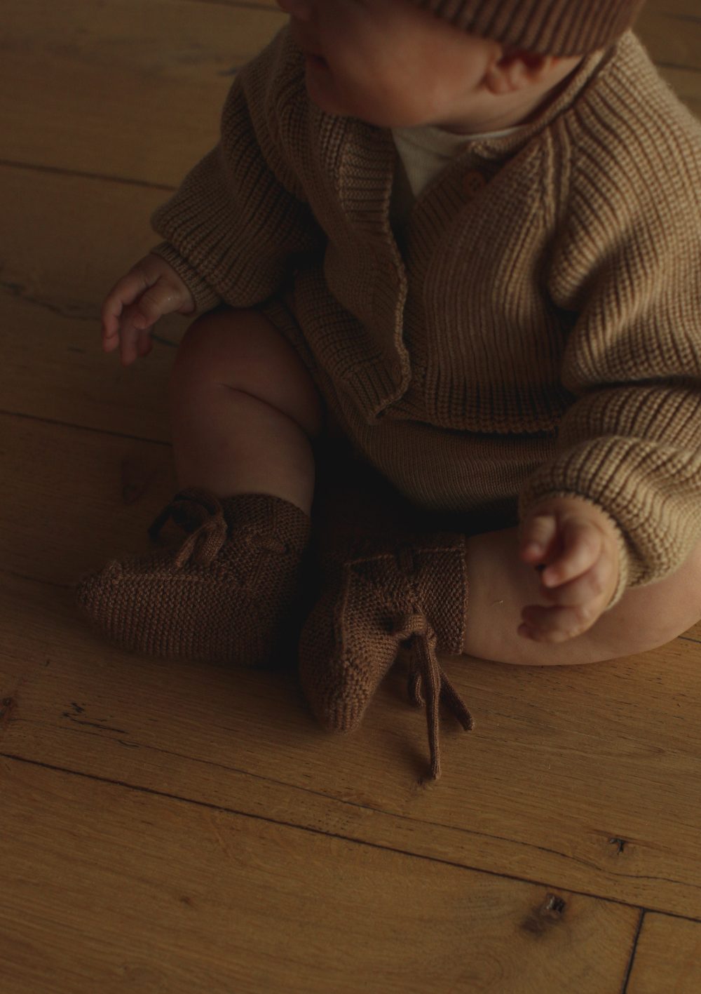 hvid Booties Mocha