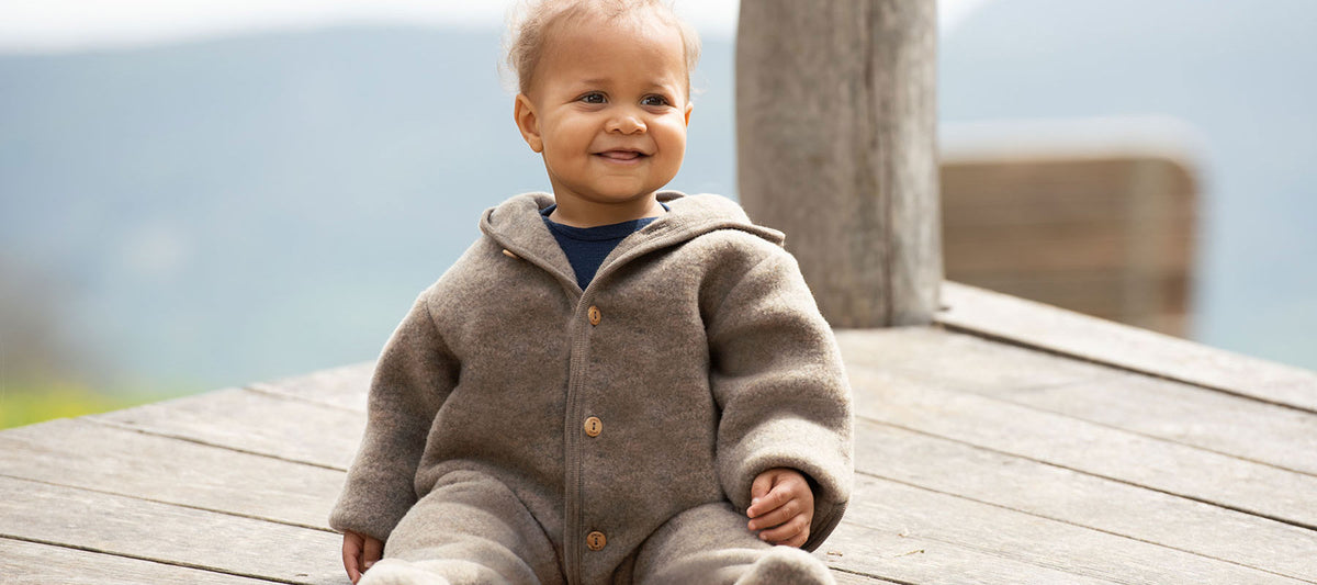 Babykleidung - Overalls, im Bild: von Engel