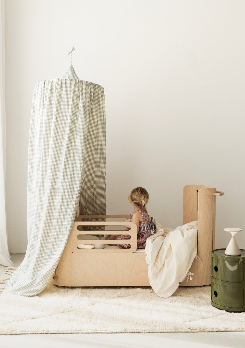 Baby- und Kleinkindbetten im Vergleich - im Bild: 4-in-1 Bett von Nani Berlin