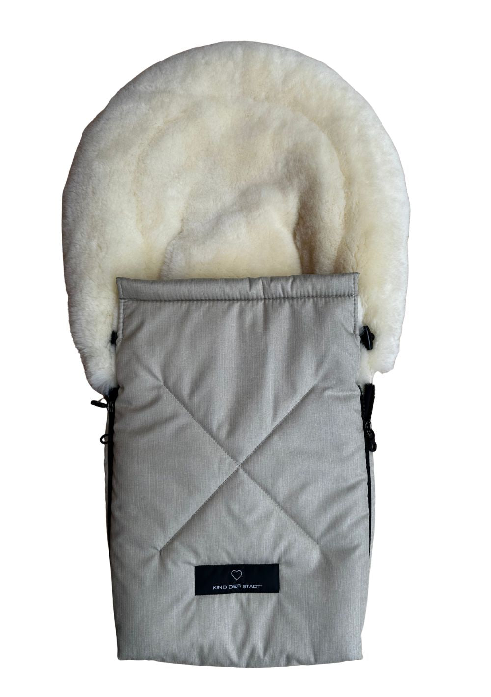 KIND DER STADT Premium Lammfell-Fußsack für Babywanne & Kinderautositz beige