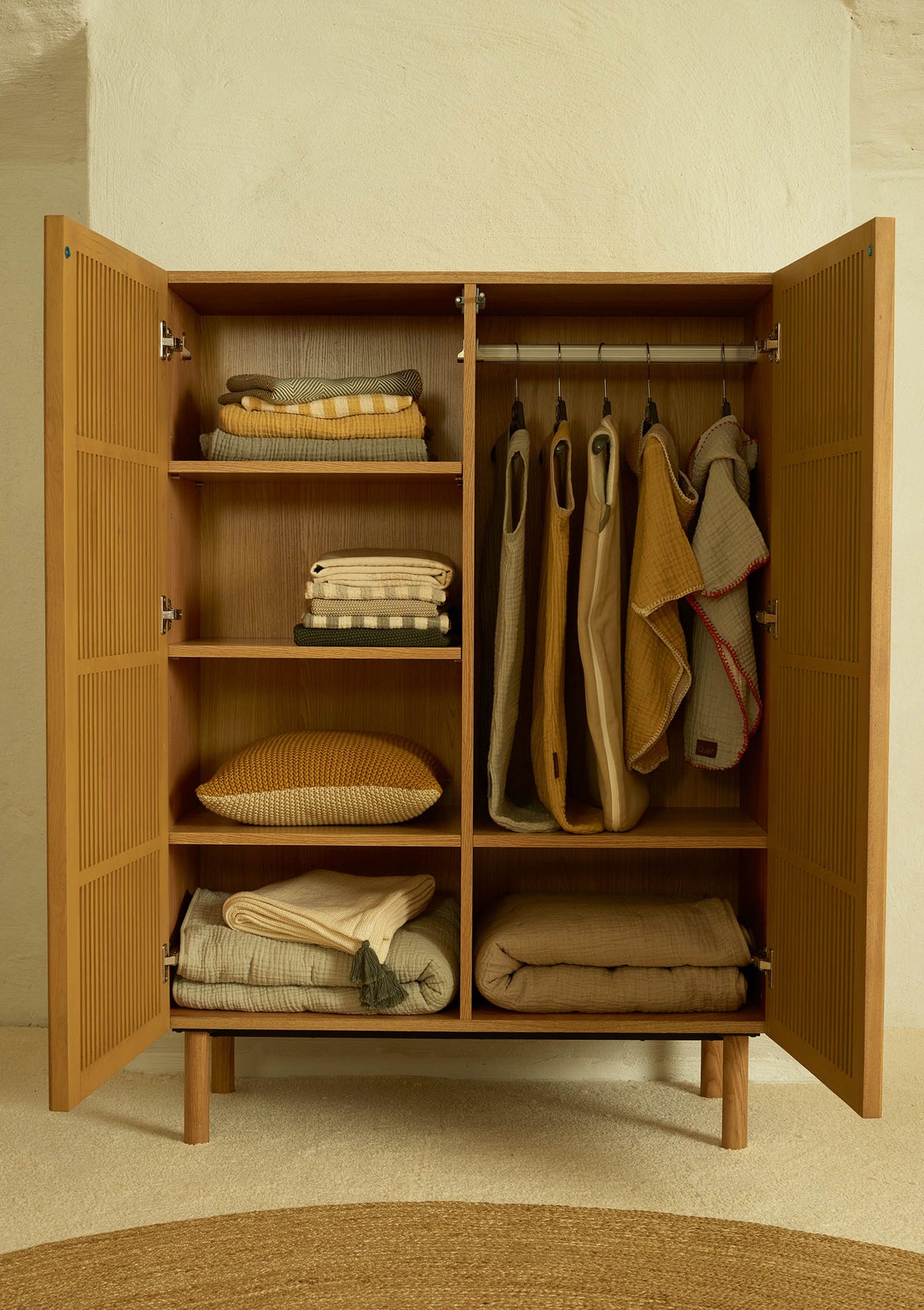 Kleiderschrank 2-türig 'Hai No Ki' Natural Ash